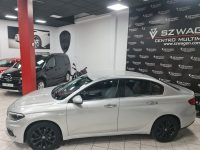 Fiat Tipo Lateral Alto